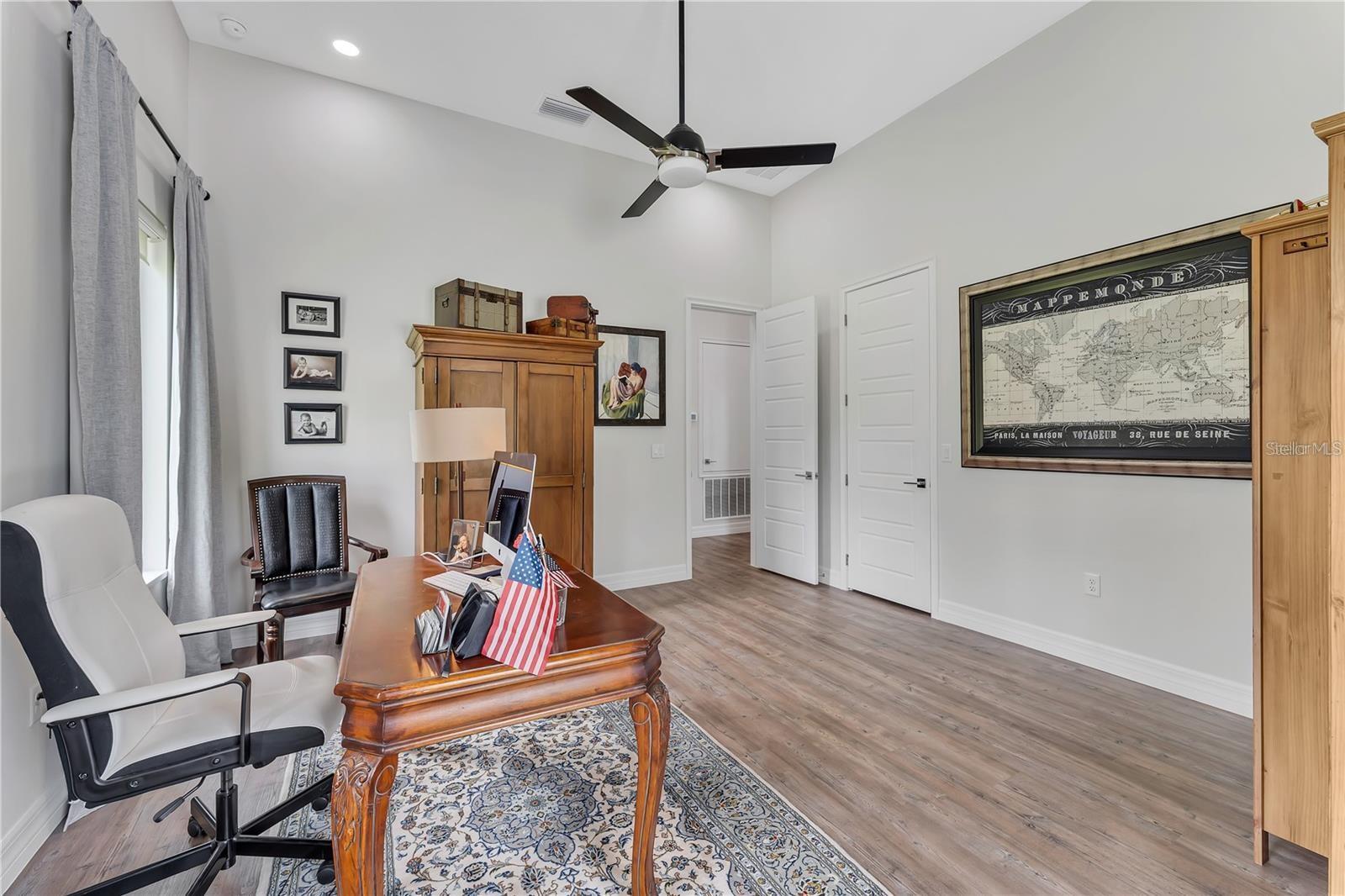 Listing photo id 47 for 8398 Happy Trail