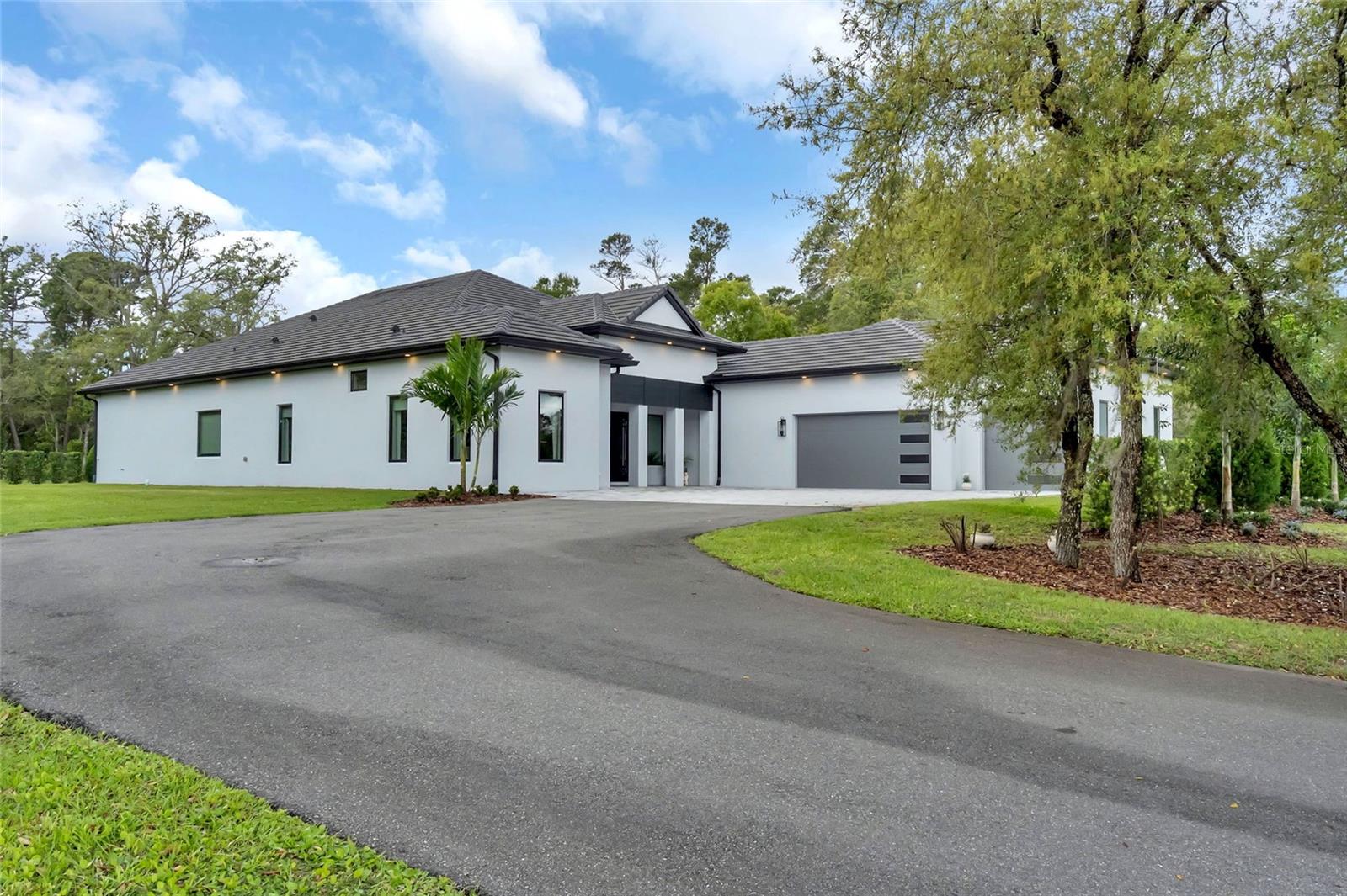 Listing photo id 53 for 8398 Happy Trail