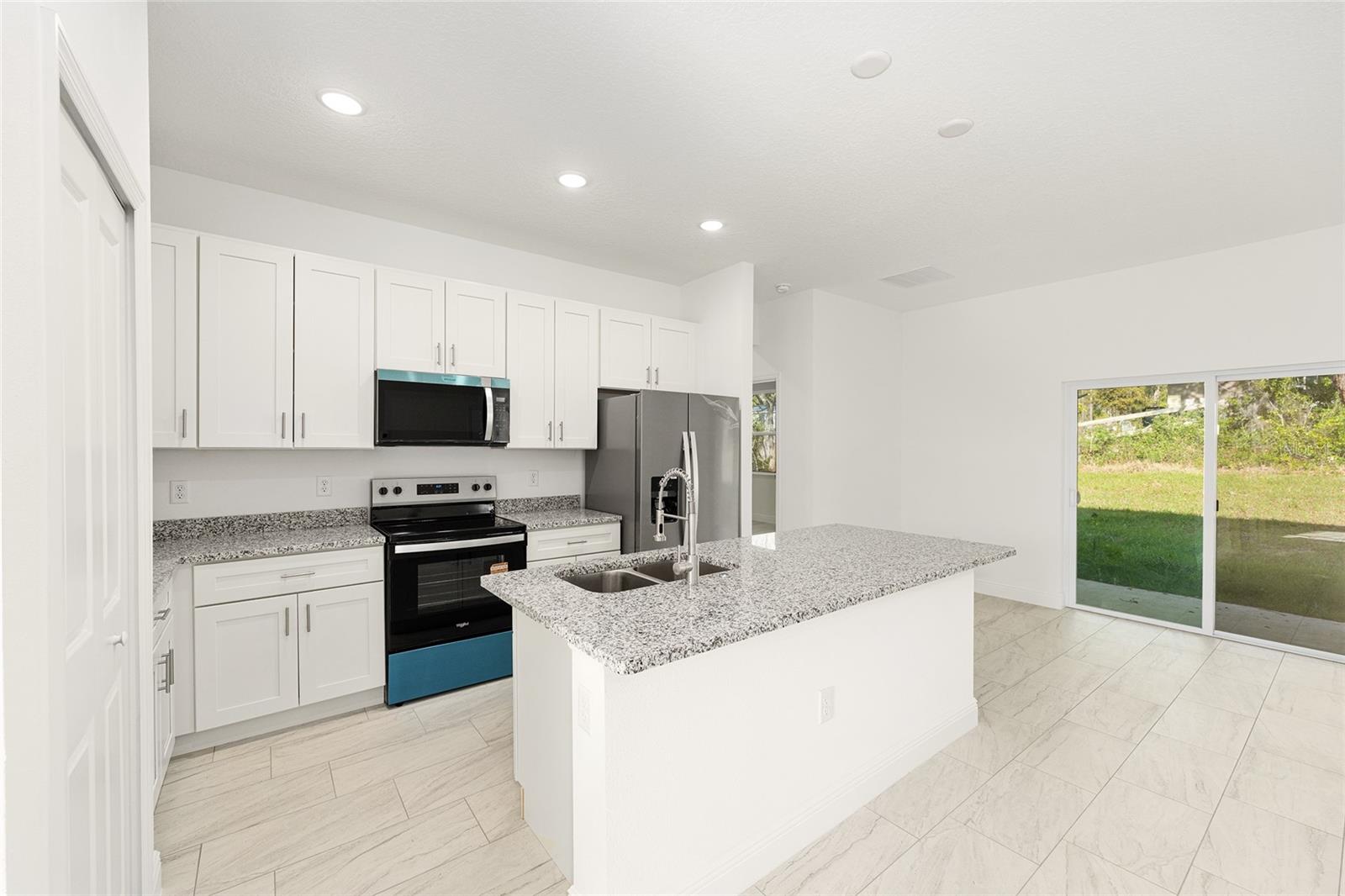 Image 12 of 42 For 5736 Claremont Drive