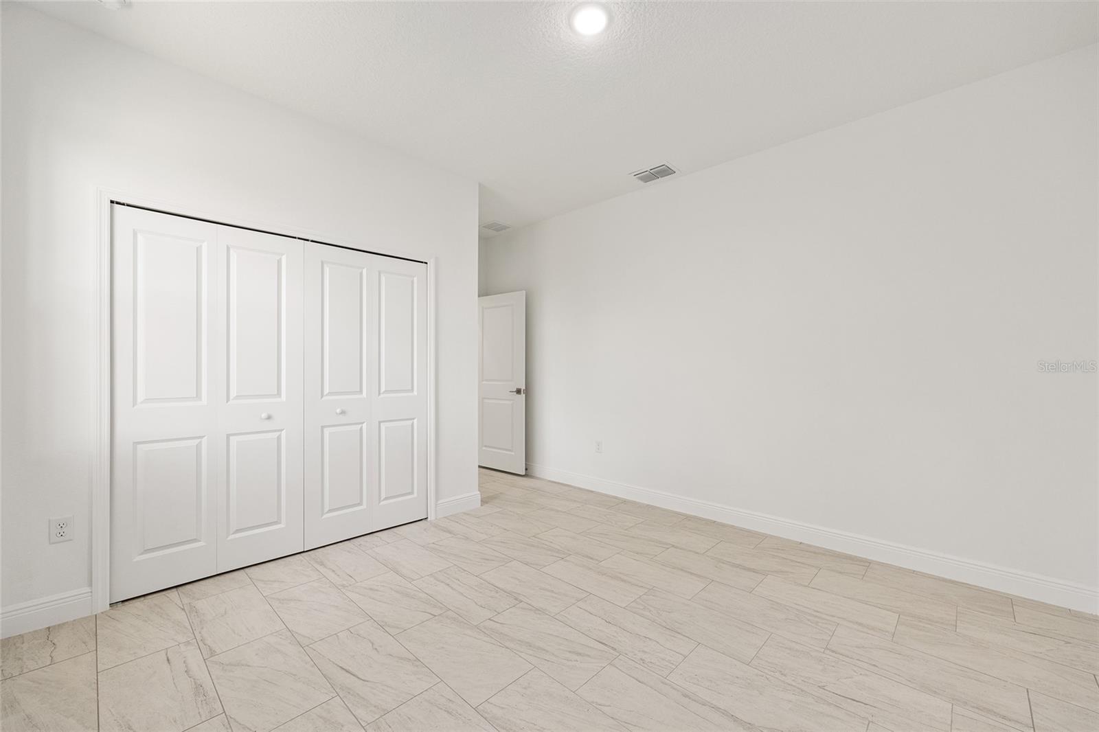 Image 20 of 42 For 5736 Claremont Drive