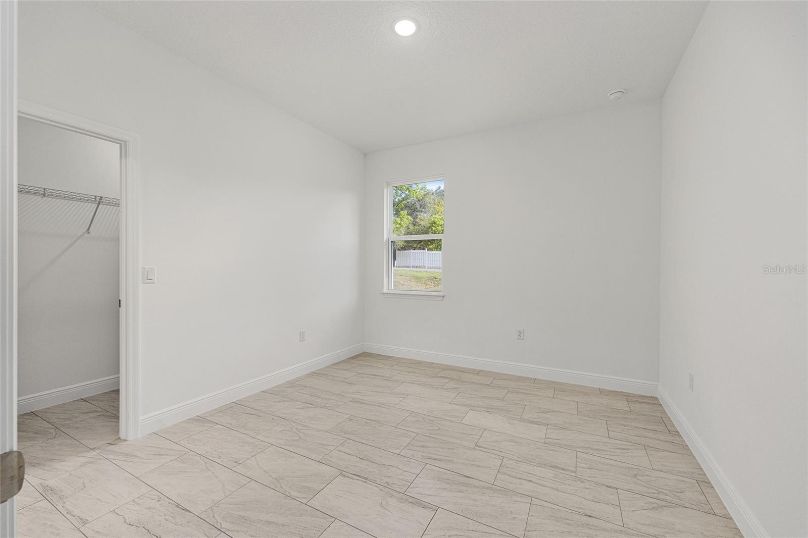 Image 21 of 42 For 5736 Claremont Drive