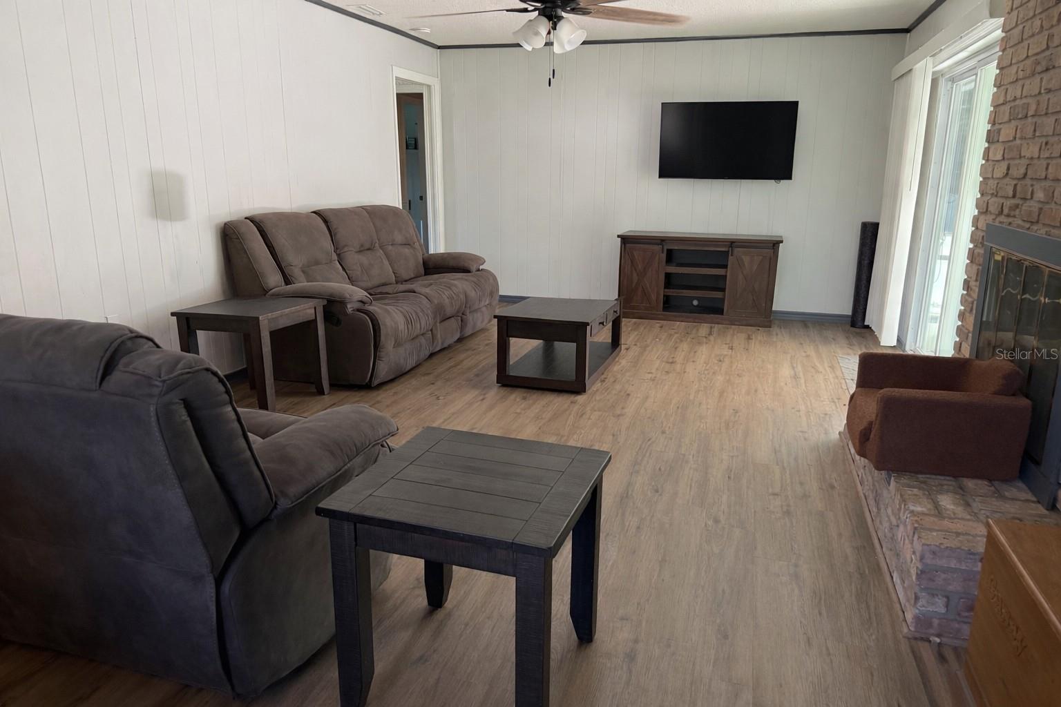 Image 11 of 28 For 1751 Stanley Street