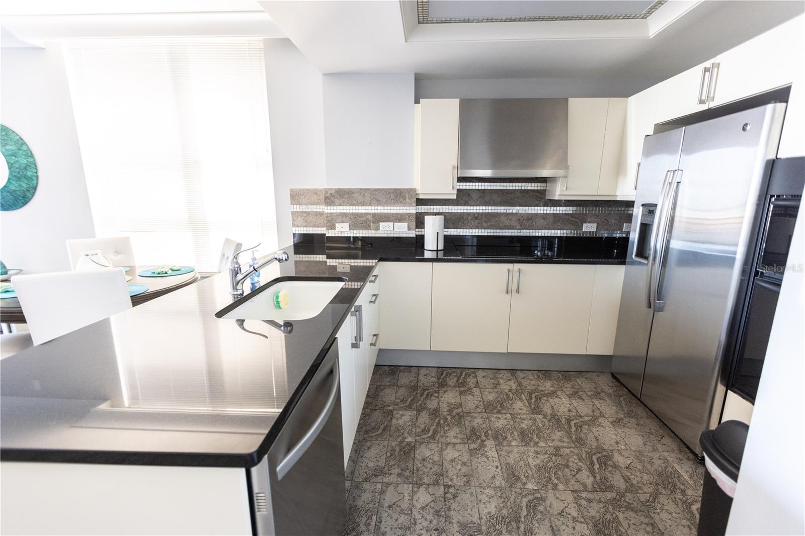 Image 15 of 56 For 1350 Main Street 709