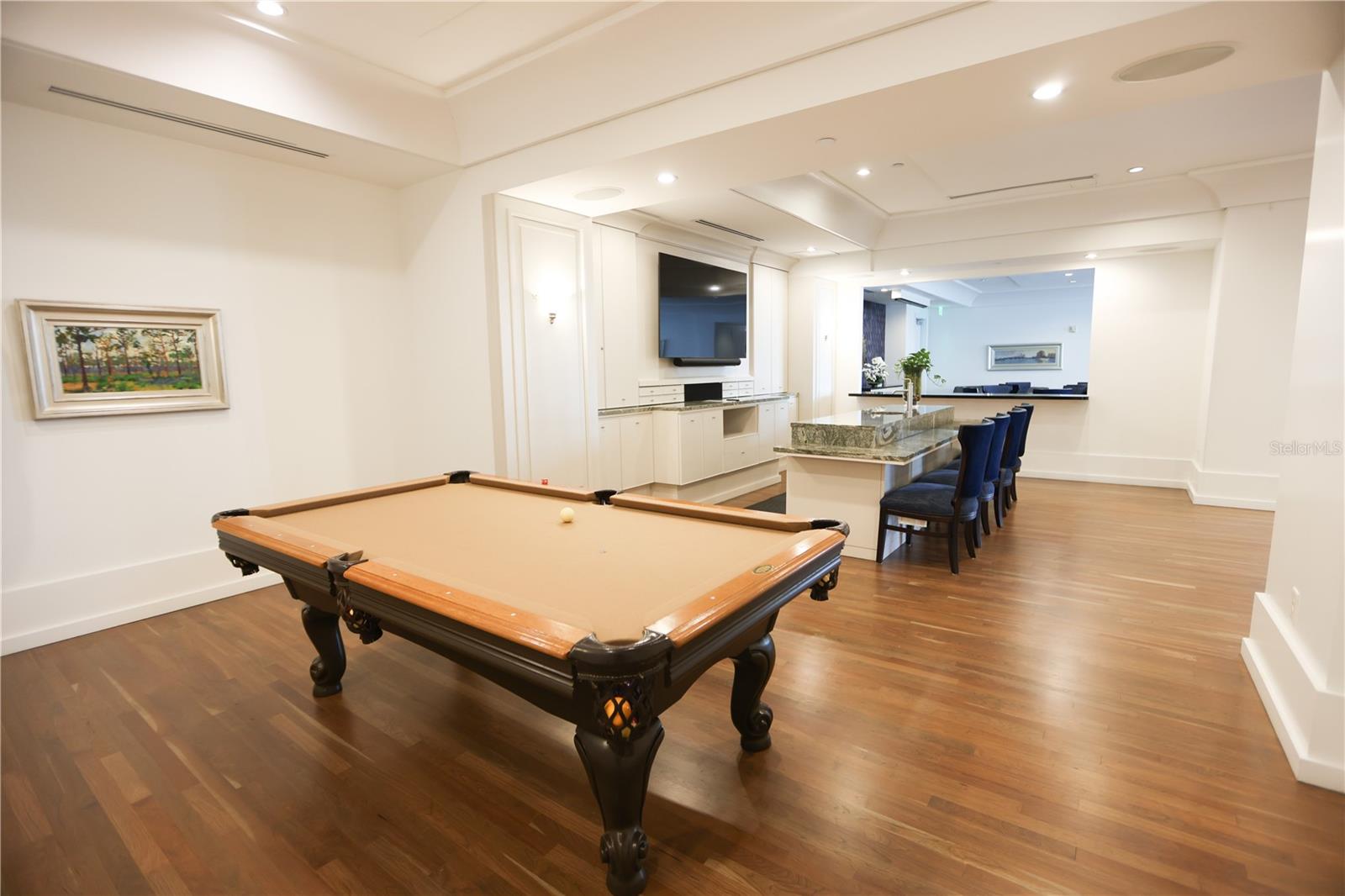 Image 35 of 56 For 1350 Main Street 709