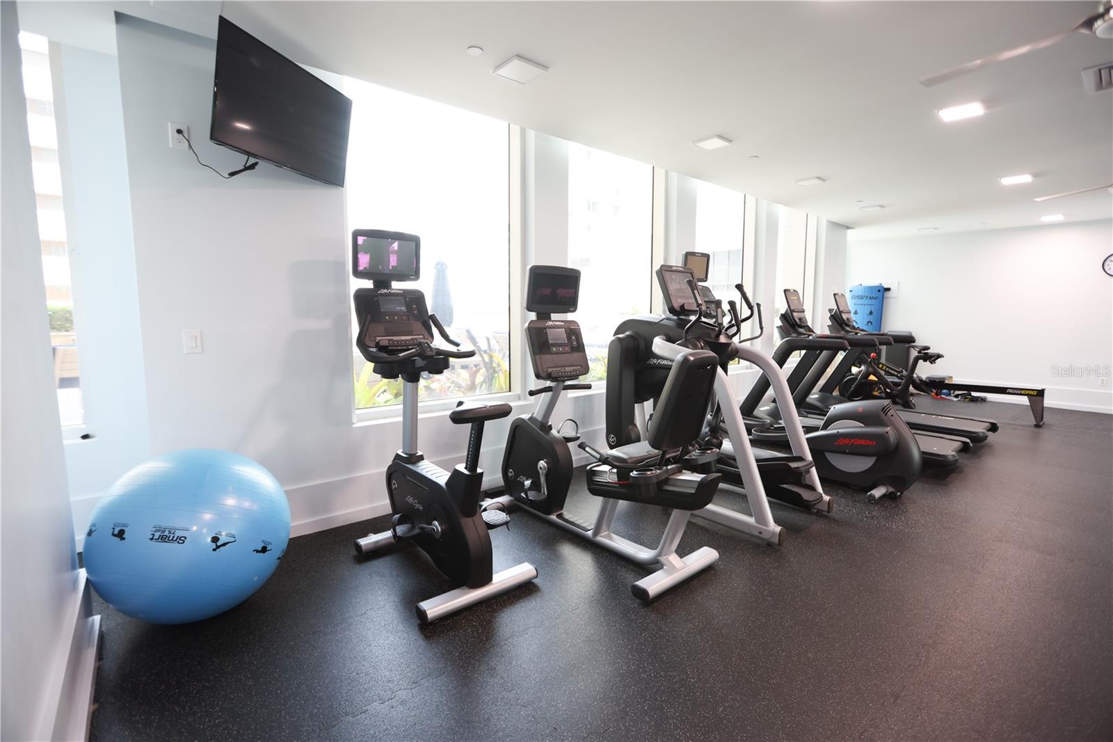 Image 43 of 56 For 1350 Main Street 709