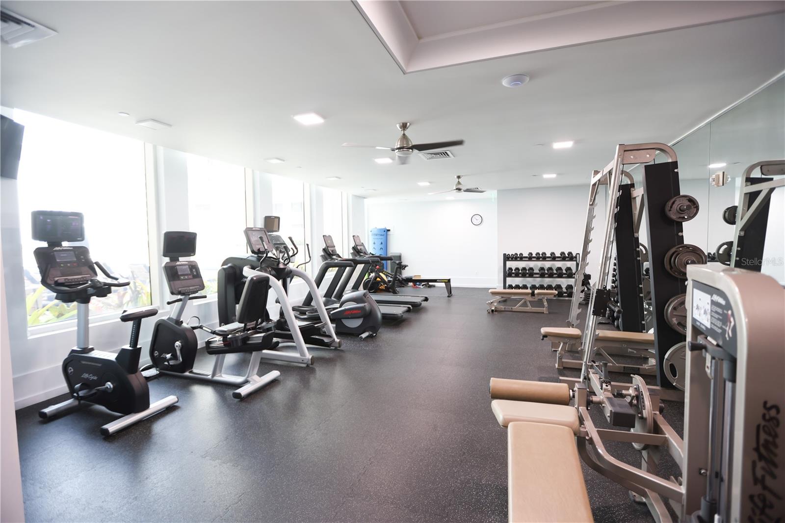 Image 46 of 56 For 1350 Main Street 709