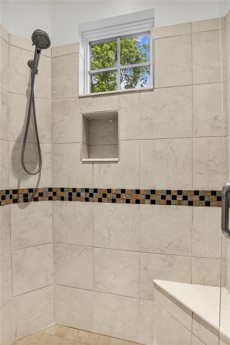 Listing photo id 38 for 18 Celia Lane