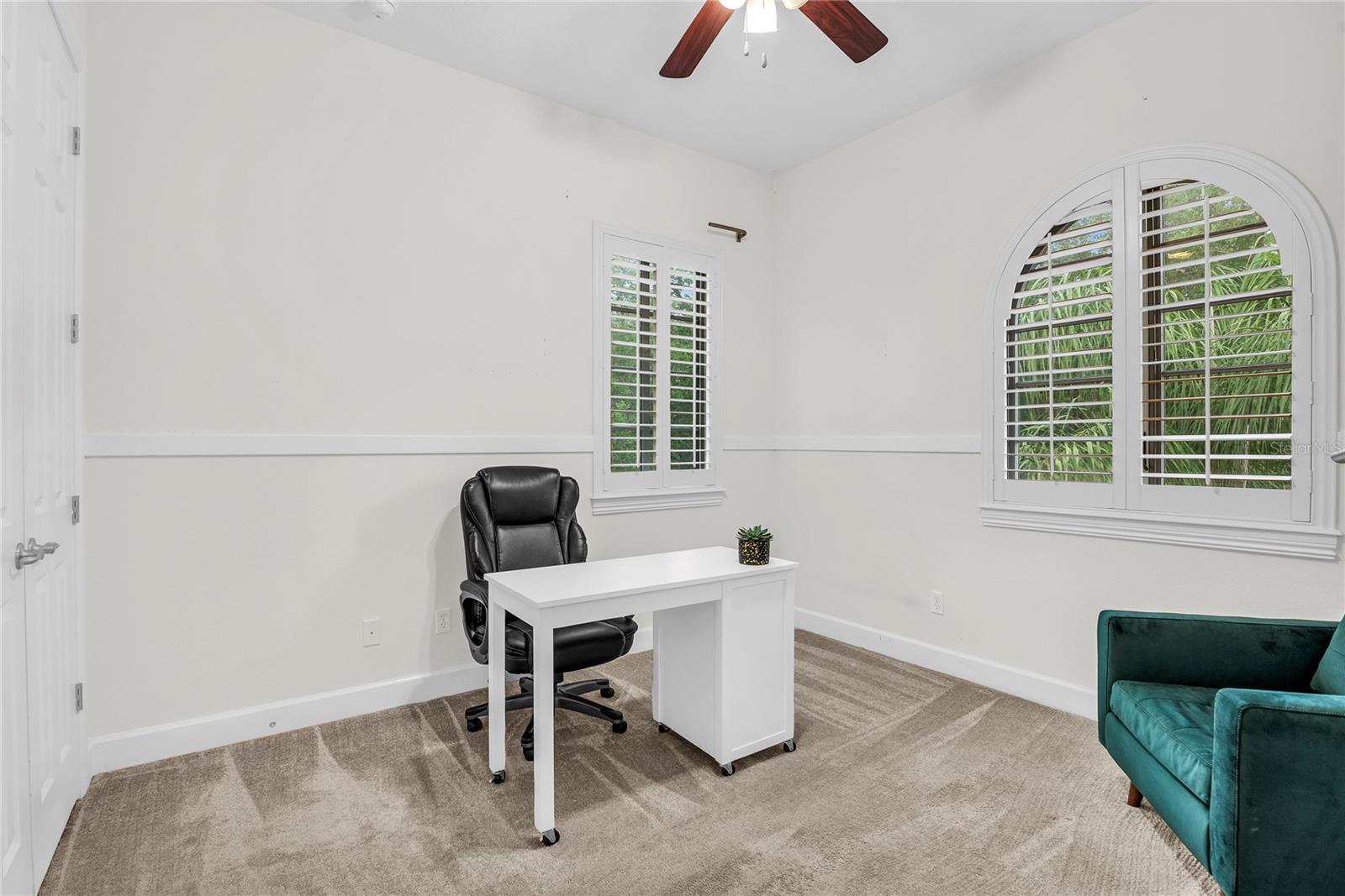 Listing photo id 45 for 18 Celia Lane