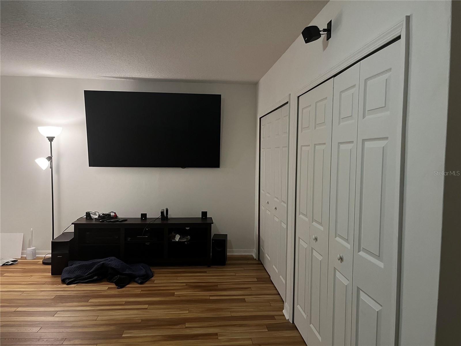 Listing photo id 11 for 29716 Deerwood Farms Road