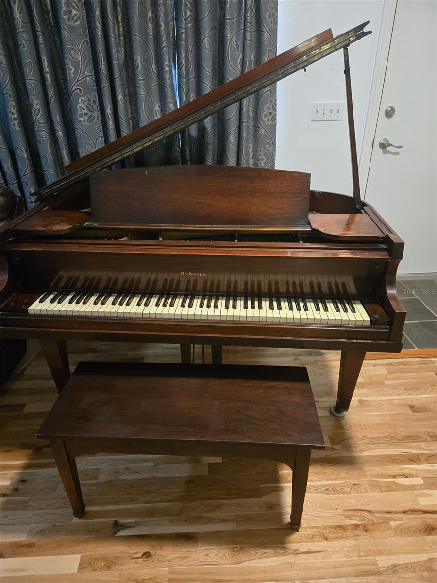 Listing photo id 30 for 29716 Deerwood Farms Road