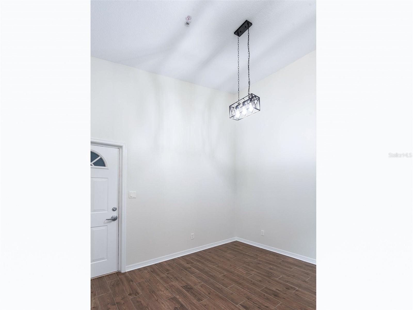 Image 6 of 30 For 36921 Value Circle