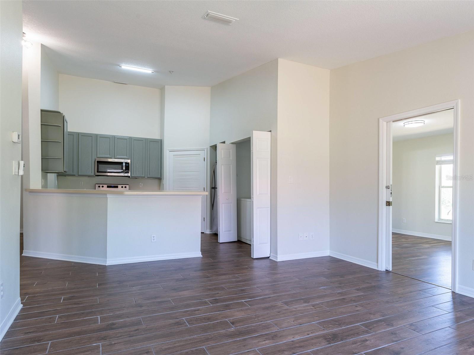 Image 8 of 30 For 36921 Value Circle