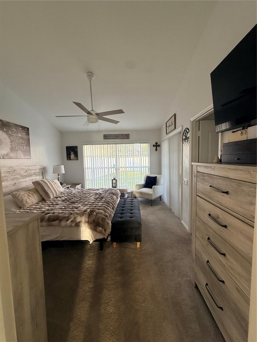 Image 17 of 47 For 3649 Ventura Club Circle