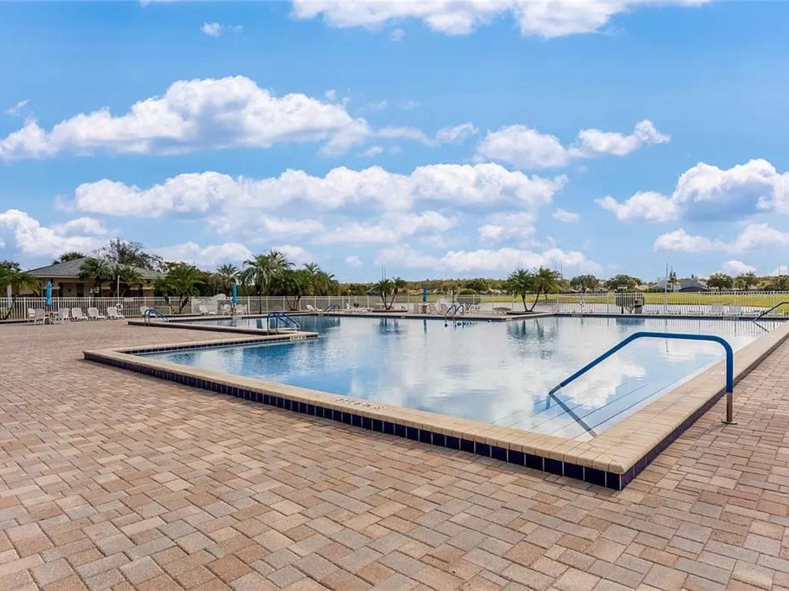 Image 34 of 47 For 3649 Ventura Club Circle