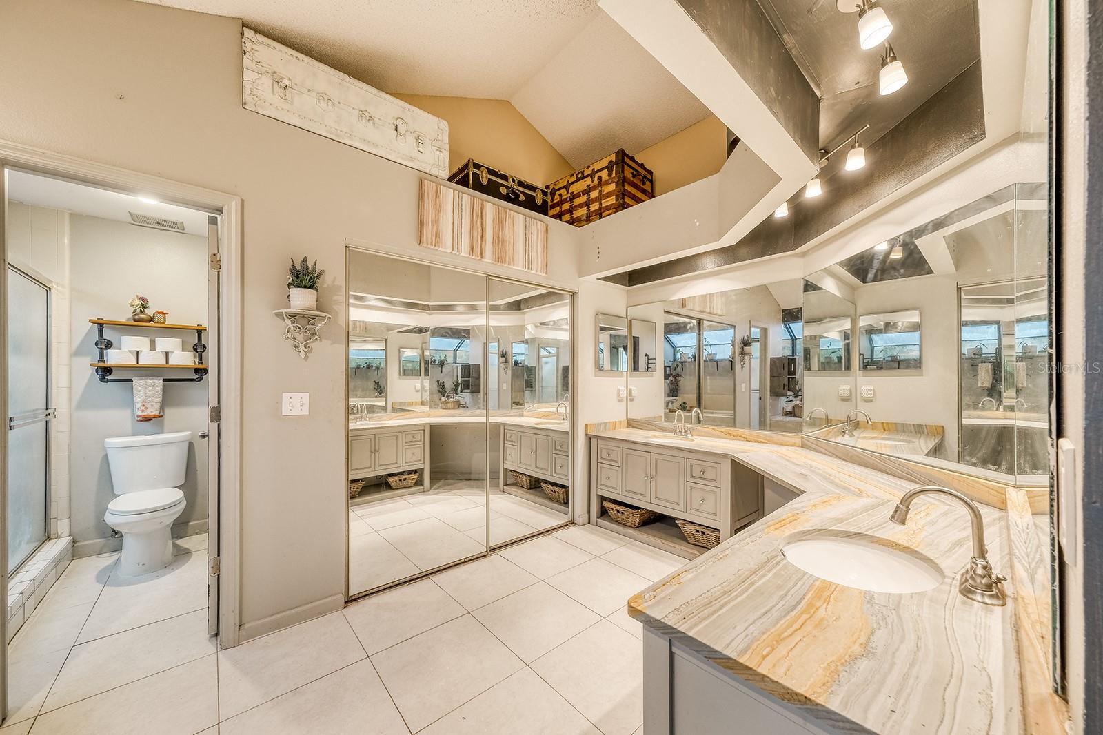 Image 30 of 41 For 1665 Grange Circle