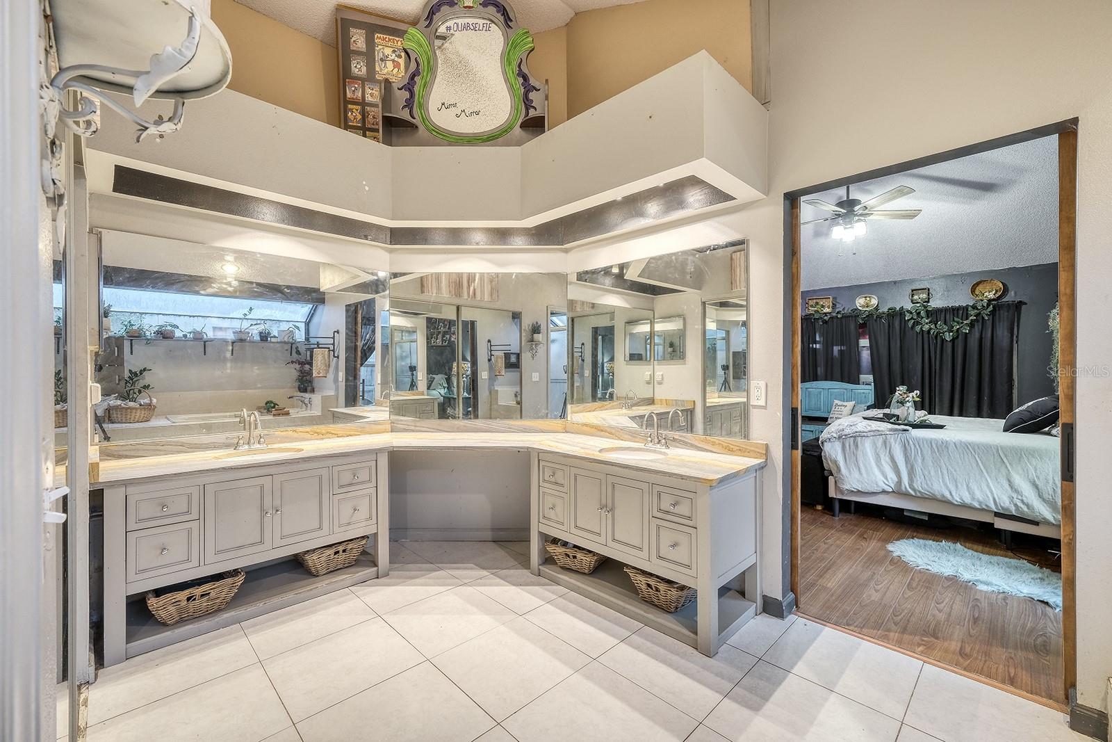 Image 31 of 41 For 1665 Grange Circle