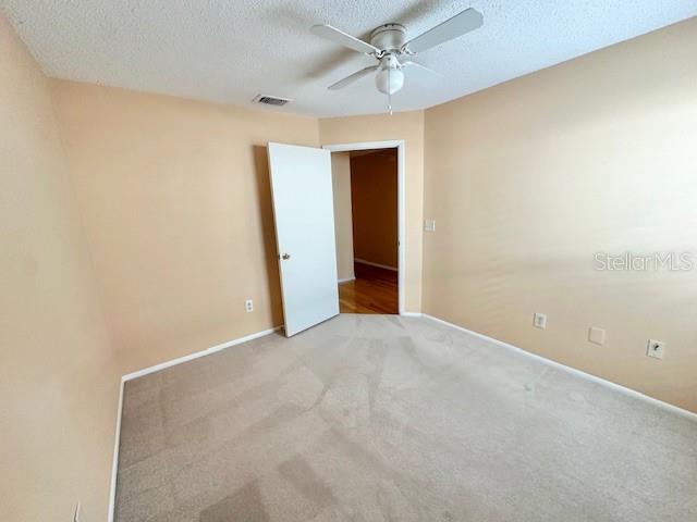 Image 15 of 32 For 587 Holbrook Circle