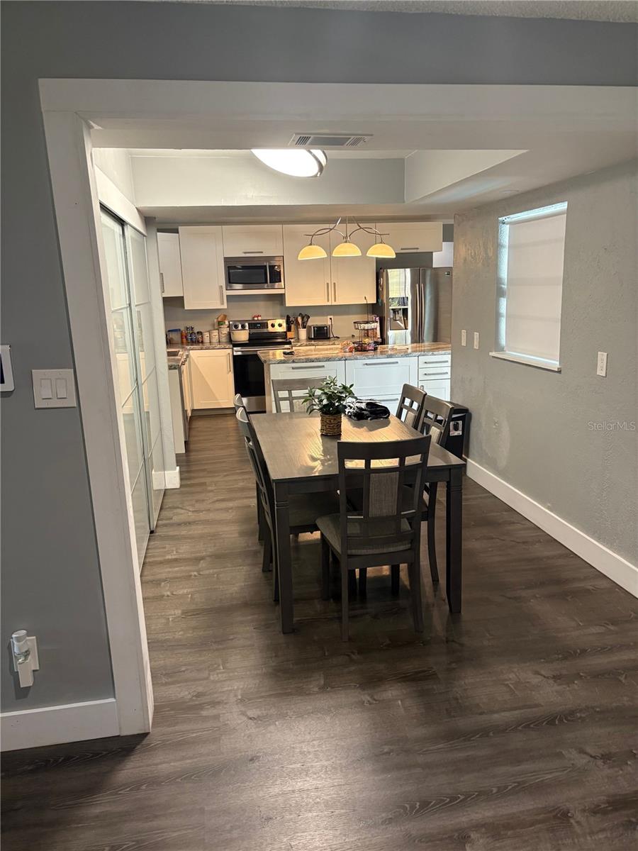 Image 4 of 12 For 1182 Quintuplet Drive