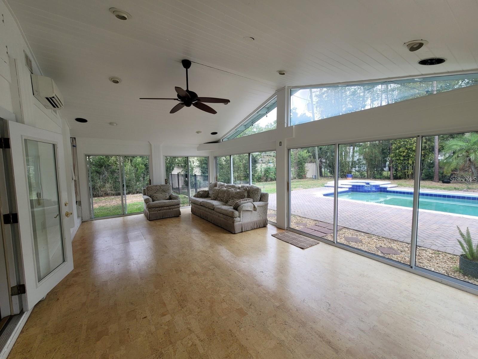 Image 11 of 17 For 11129 Lake Butler Boulevard