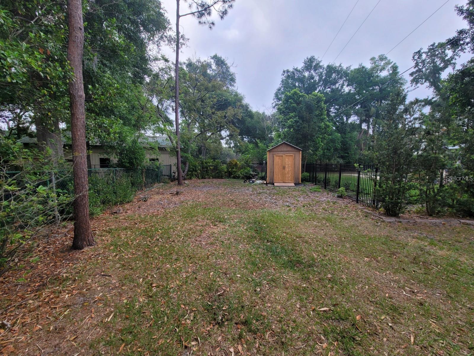 Image 15 of 17 For 11129 Lake Butler Boulevard