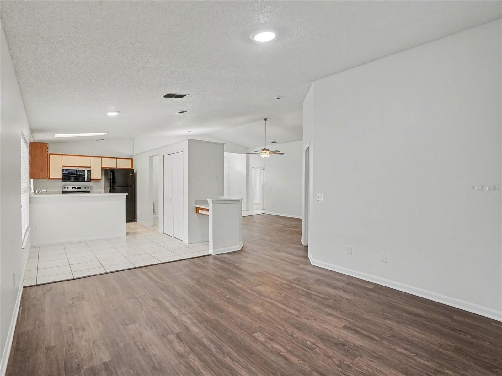 Image 7 of 25 For 1736 Terra Cota Court