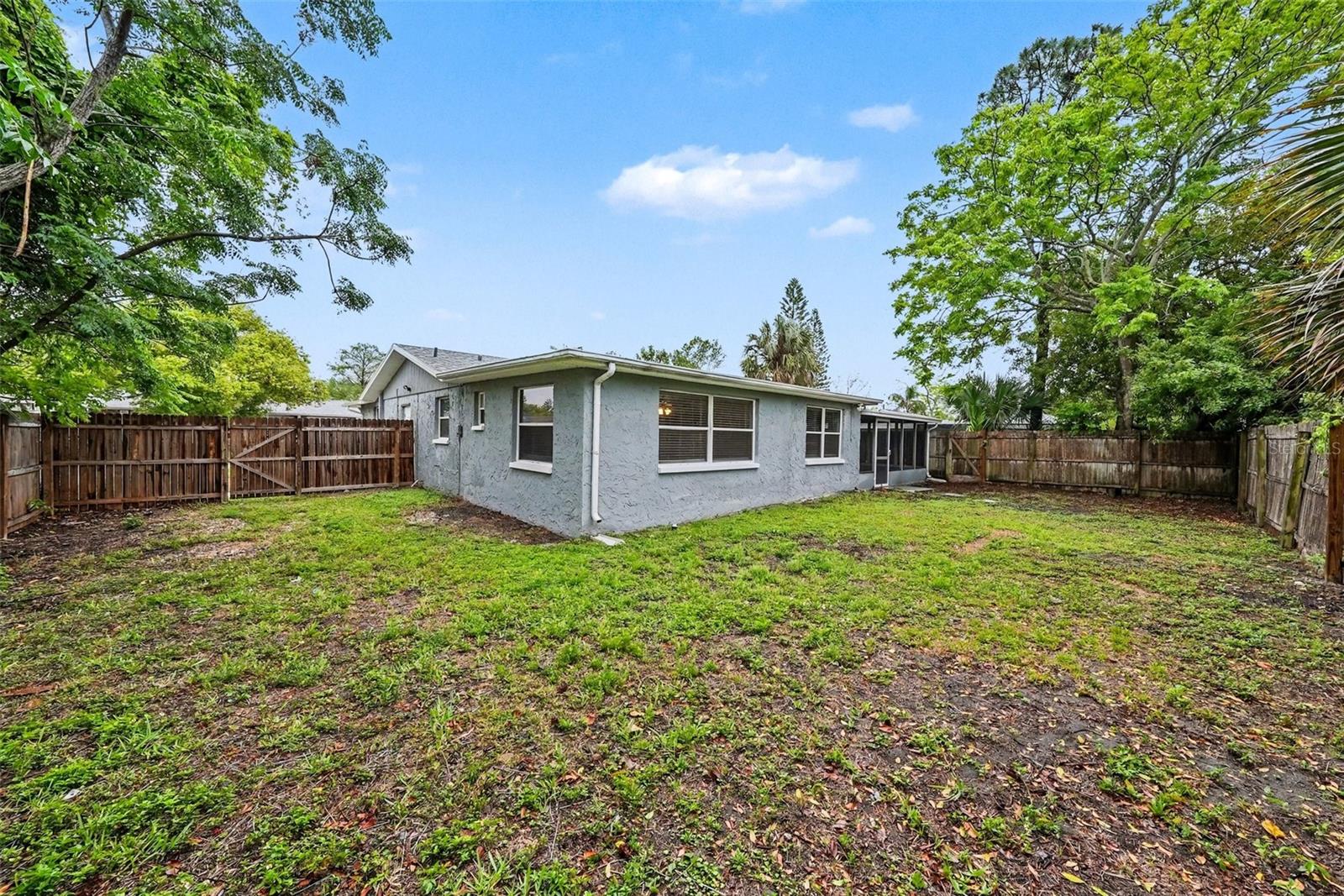 Image 15 of 15 For 9141 Crabtree Lane