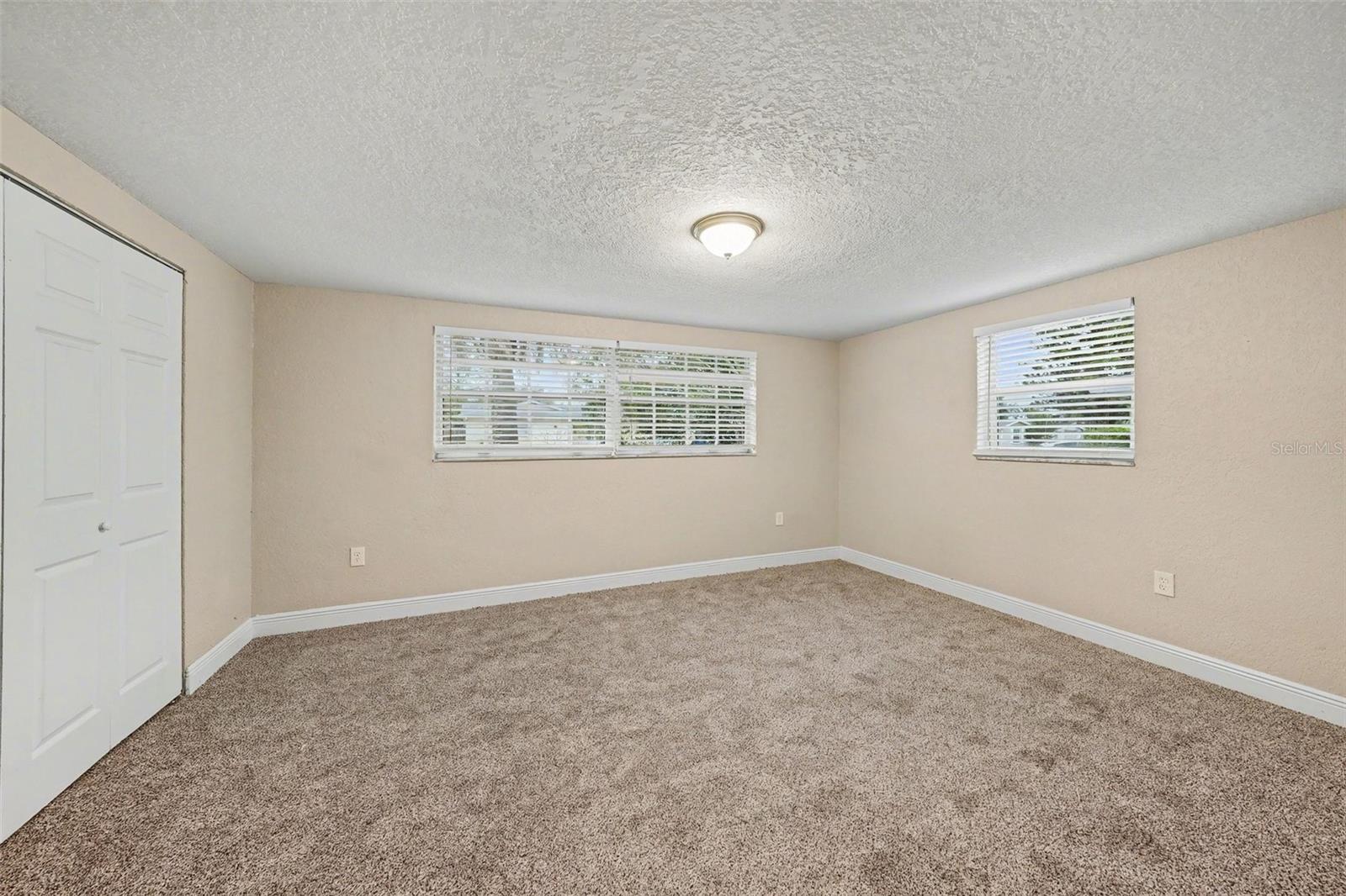 Image 9 of 15 For 9141 Crabtree Lane