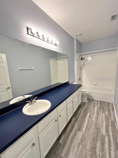 Image 30 of 51 For 9999 Indigo Bay Circle