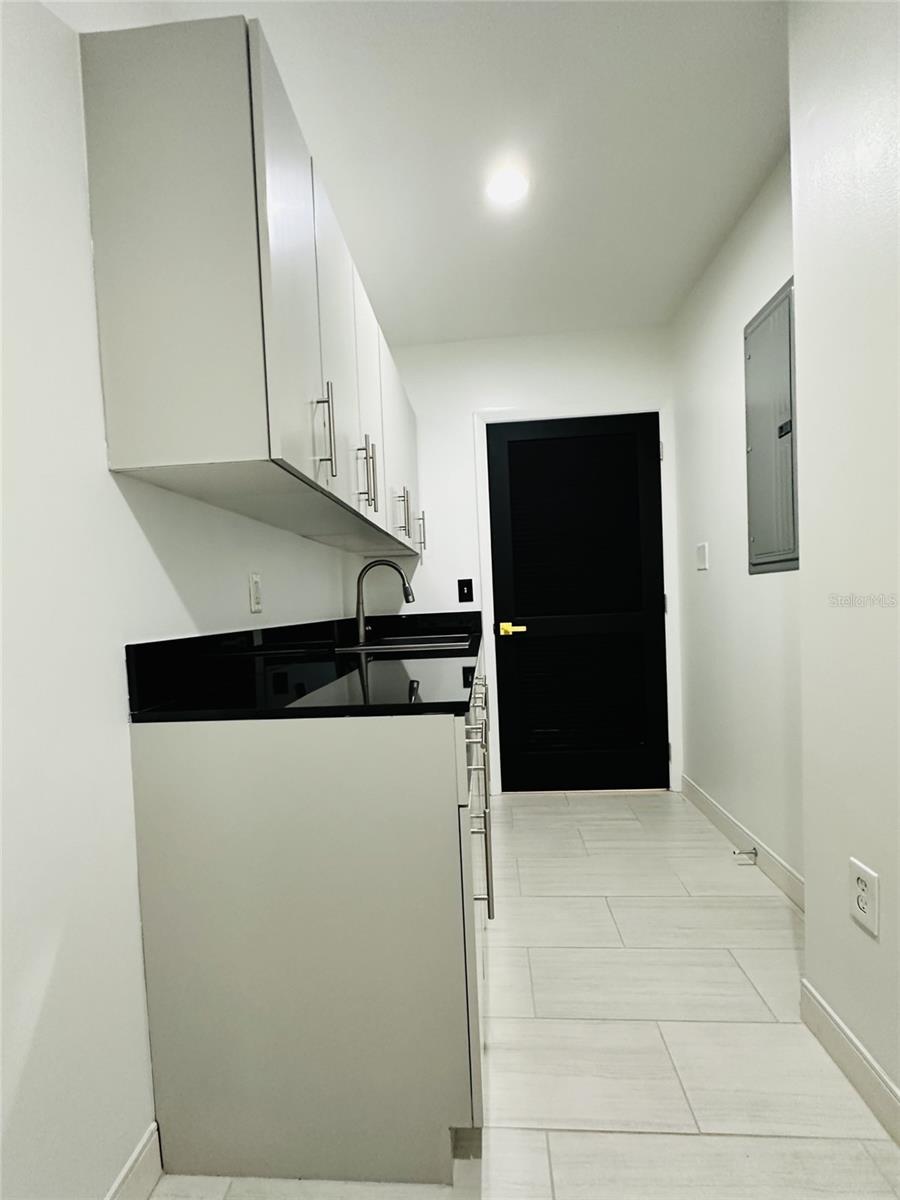 Image 14 of 35 For 111-3 Washington Street