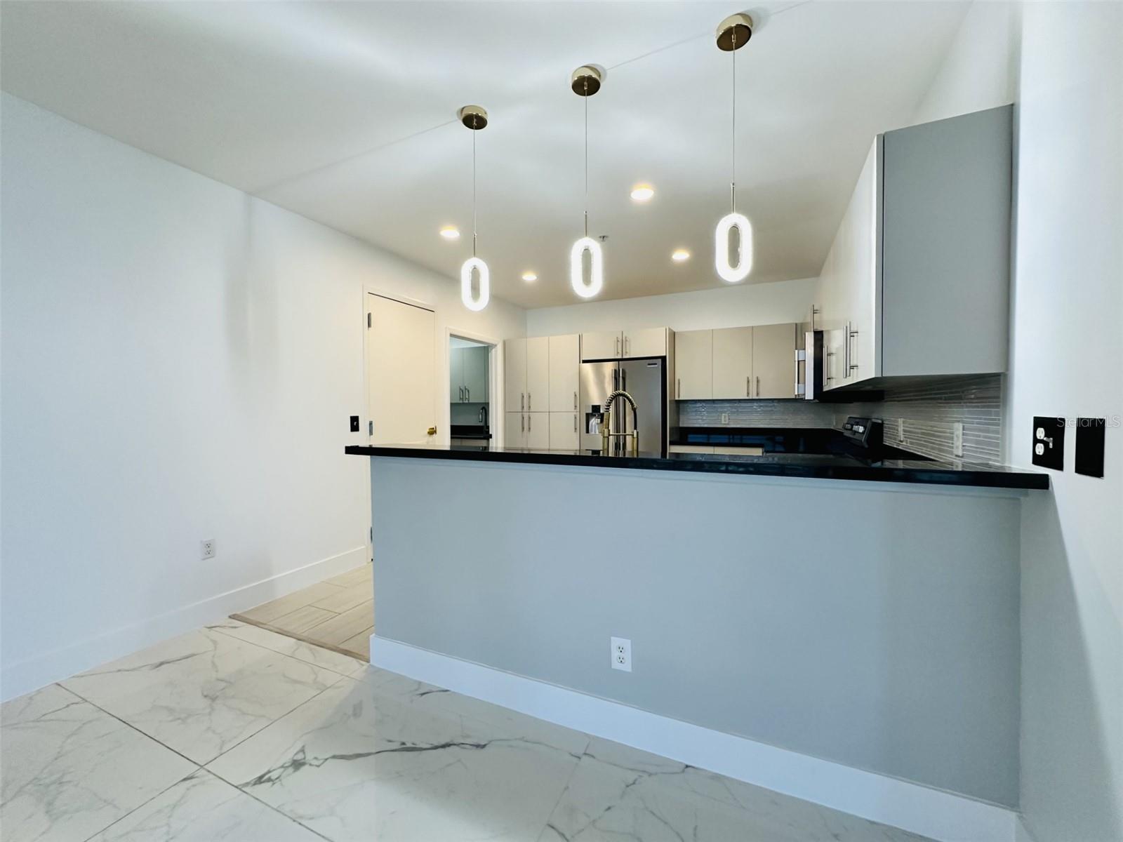 Image 9 of 35 For 111-3 Washington Street