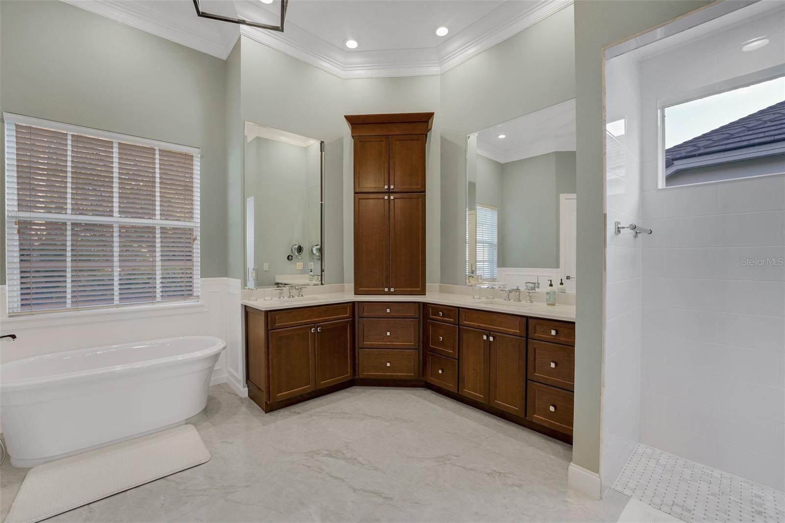 Image 25 of 49 For 3138 Winding Pine Trail