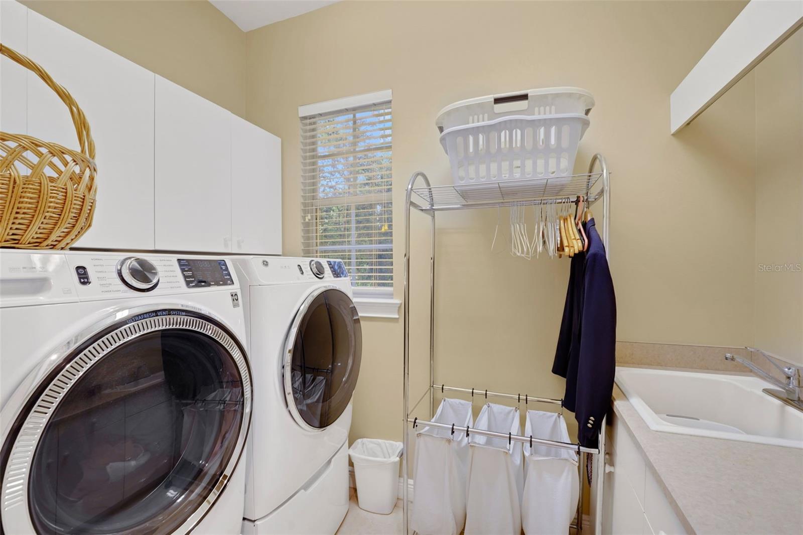 Image 46 of 49 For 3138 Winding Pine Trail