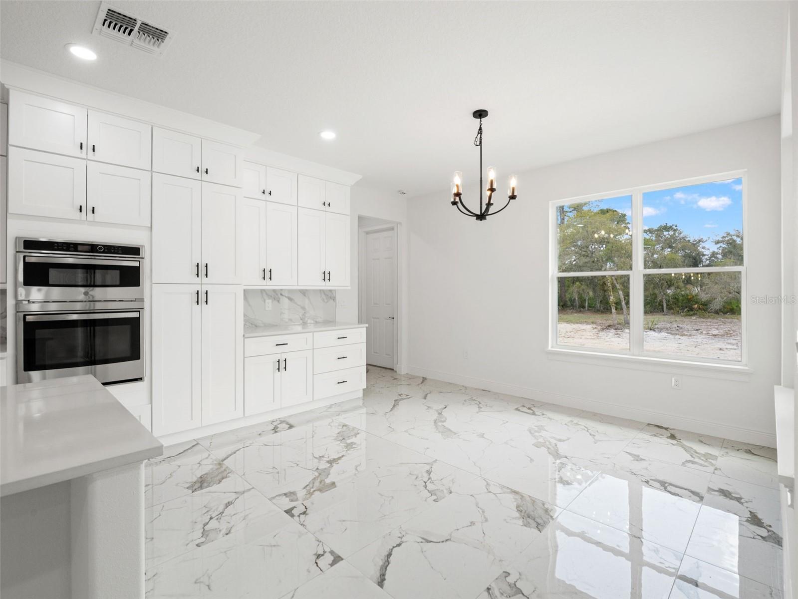 Image 17 of 44 For 42430 Fir Street