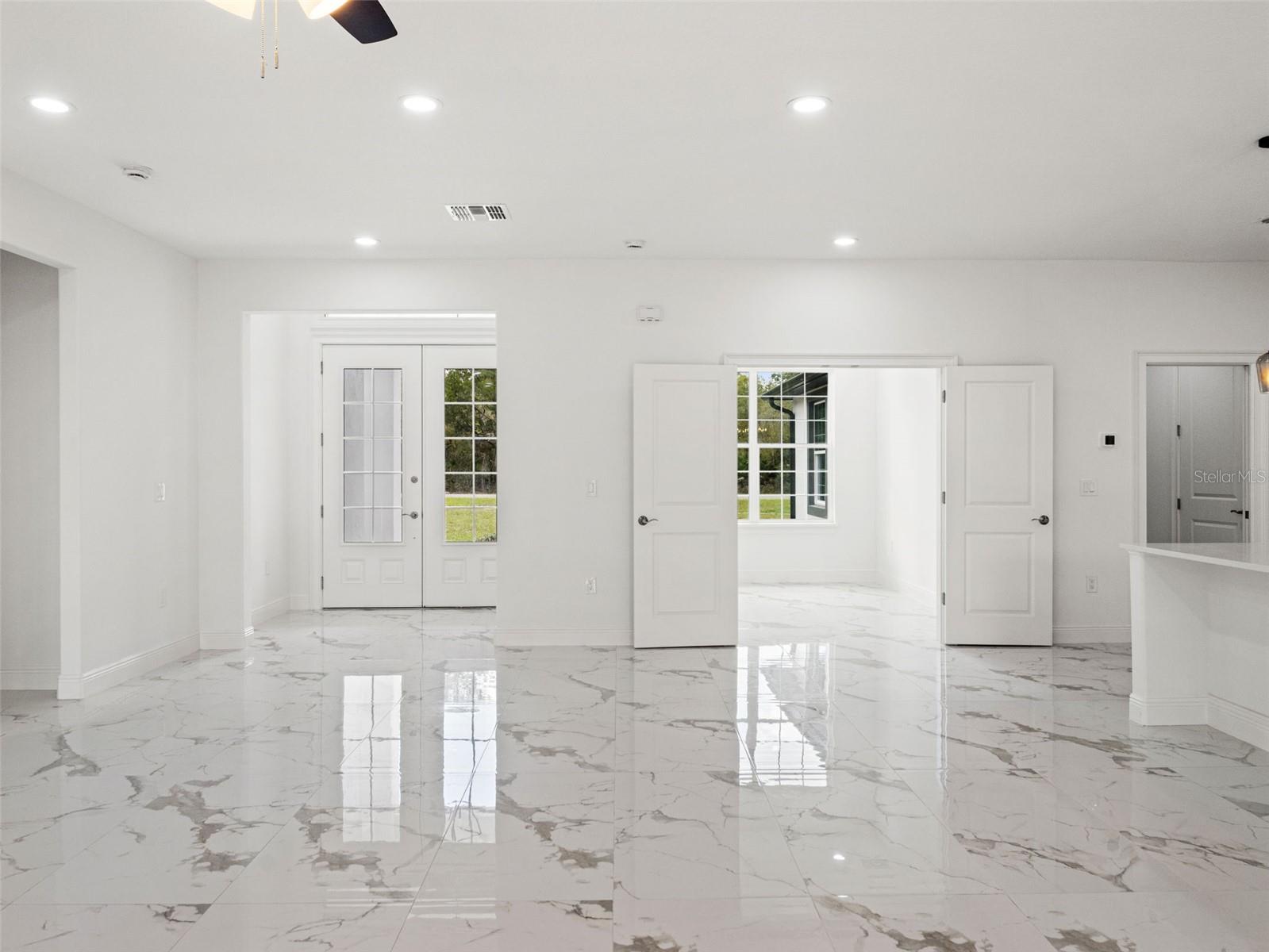 Image 5 of 44 For 42430 Fir Street