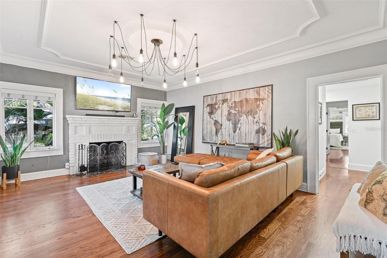 Image 2 of 25 For 724 Palmer Street