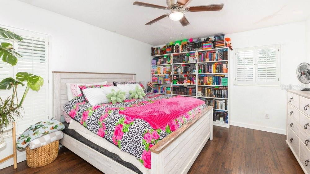 Image 11 of 24 For 1005 Nicole Boulevard