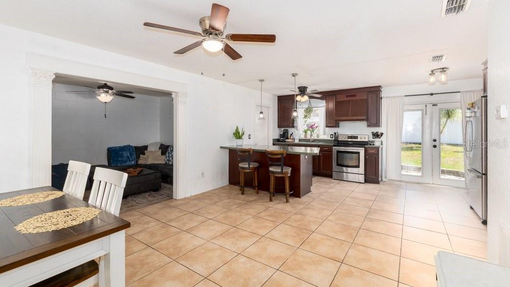 Image 8 of 24 For 1005 Nicole Boulevard