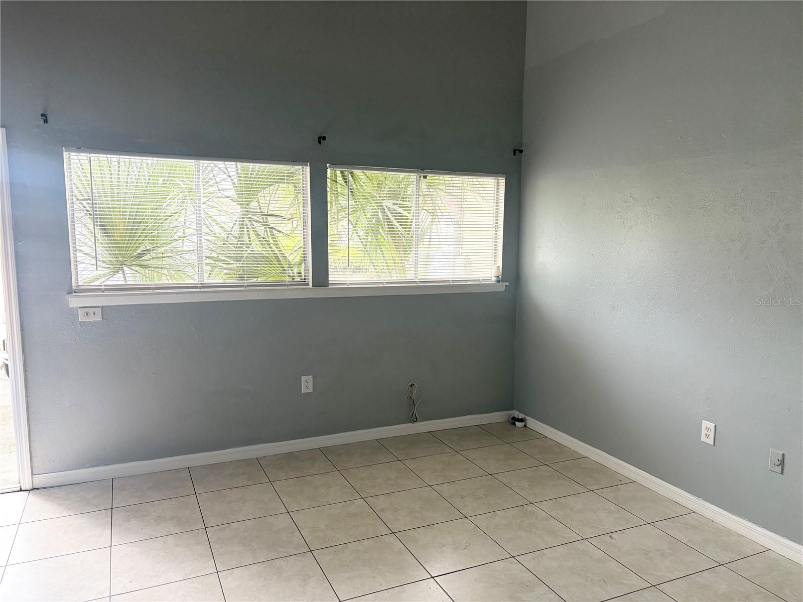 Image 6 of 9 For 1800 Warringwood Drive C6