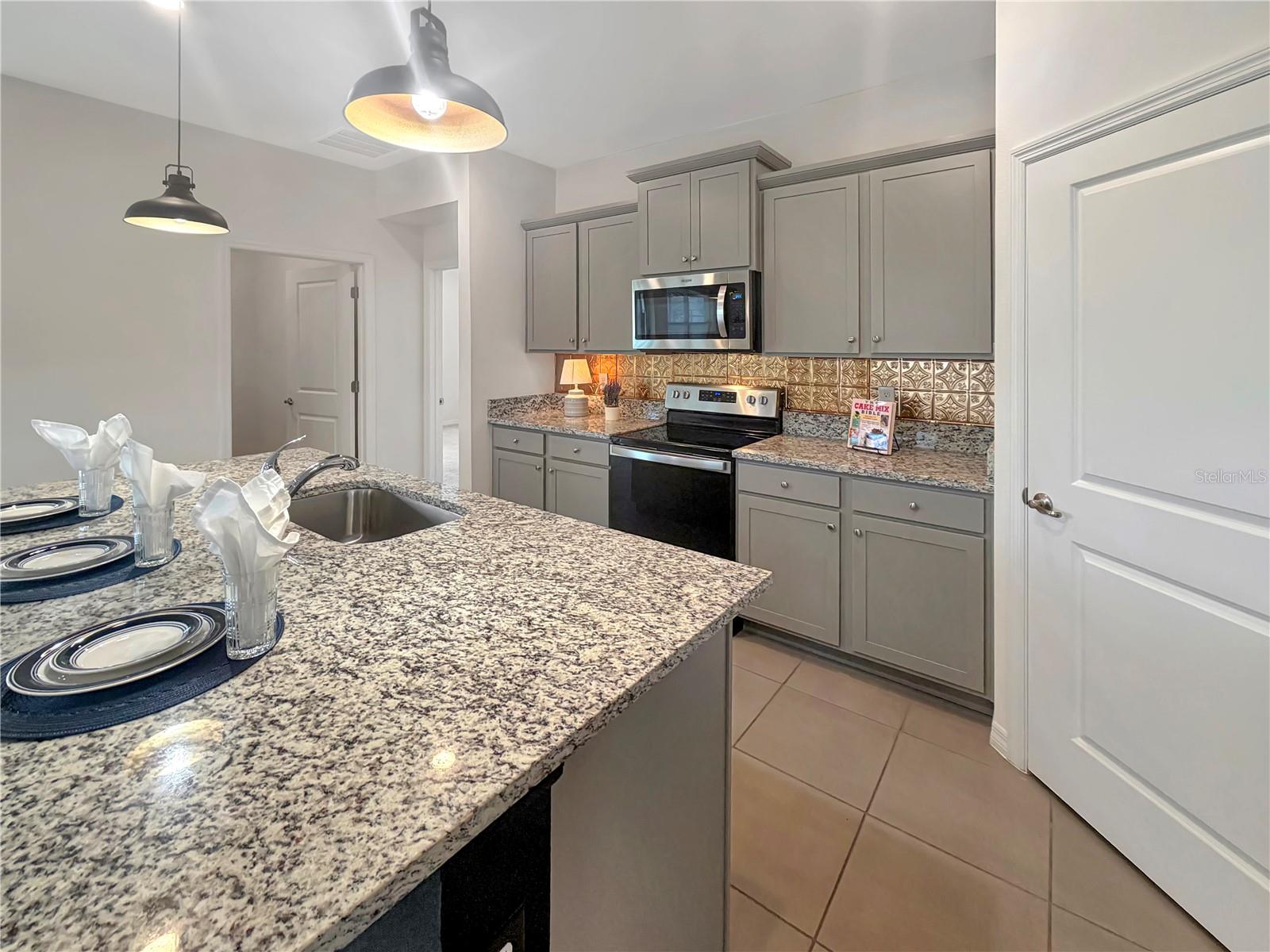 Image 22 of 67 For 5043 Stokes Way