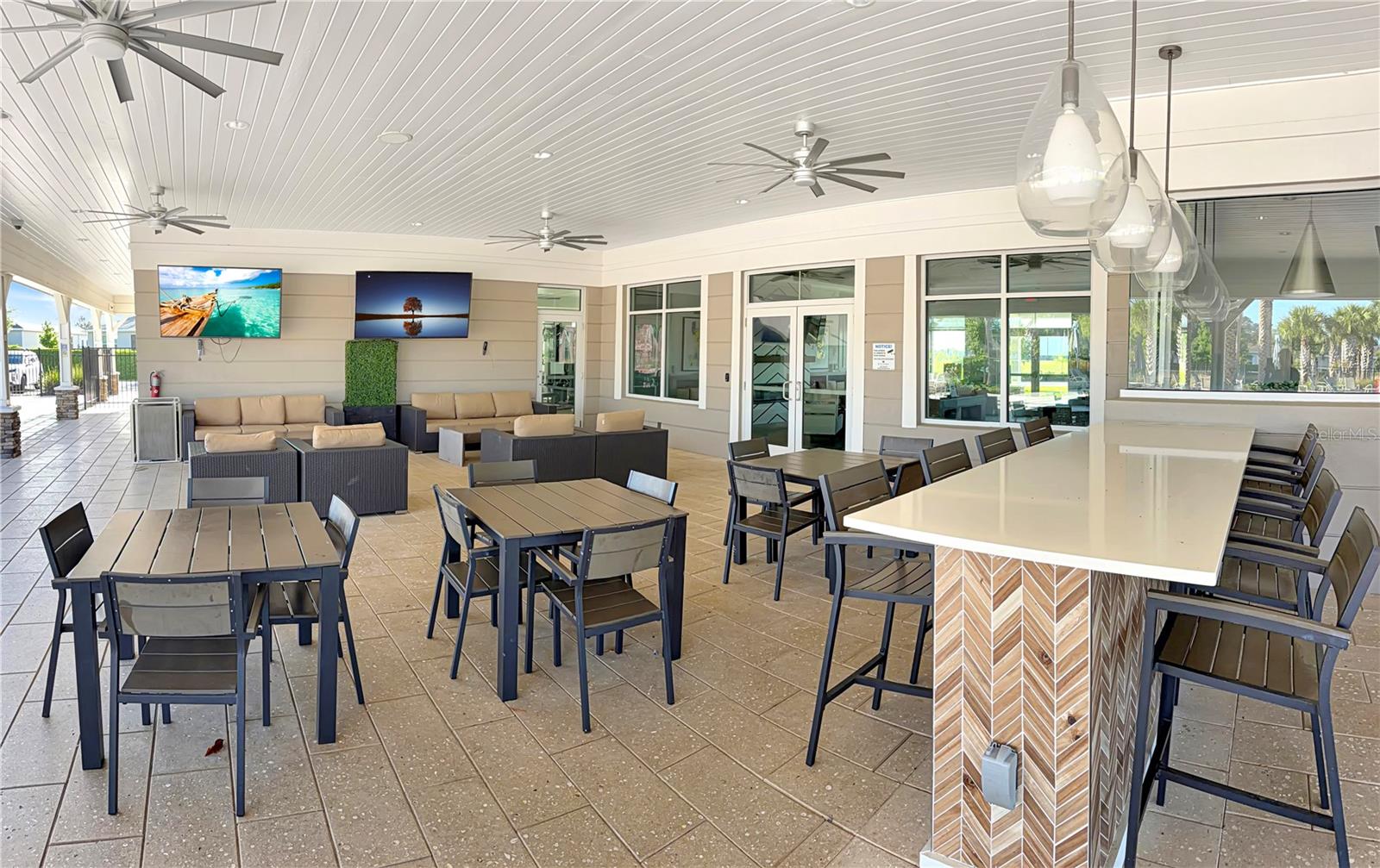 Image 43 of 67 For 5043 Stokes Way