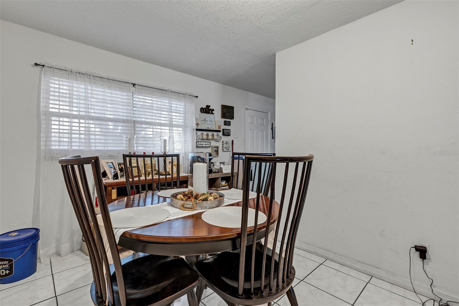 Image 16 of 25 For 1914 Damon Avenue