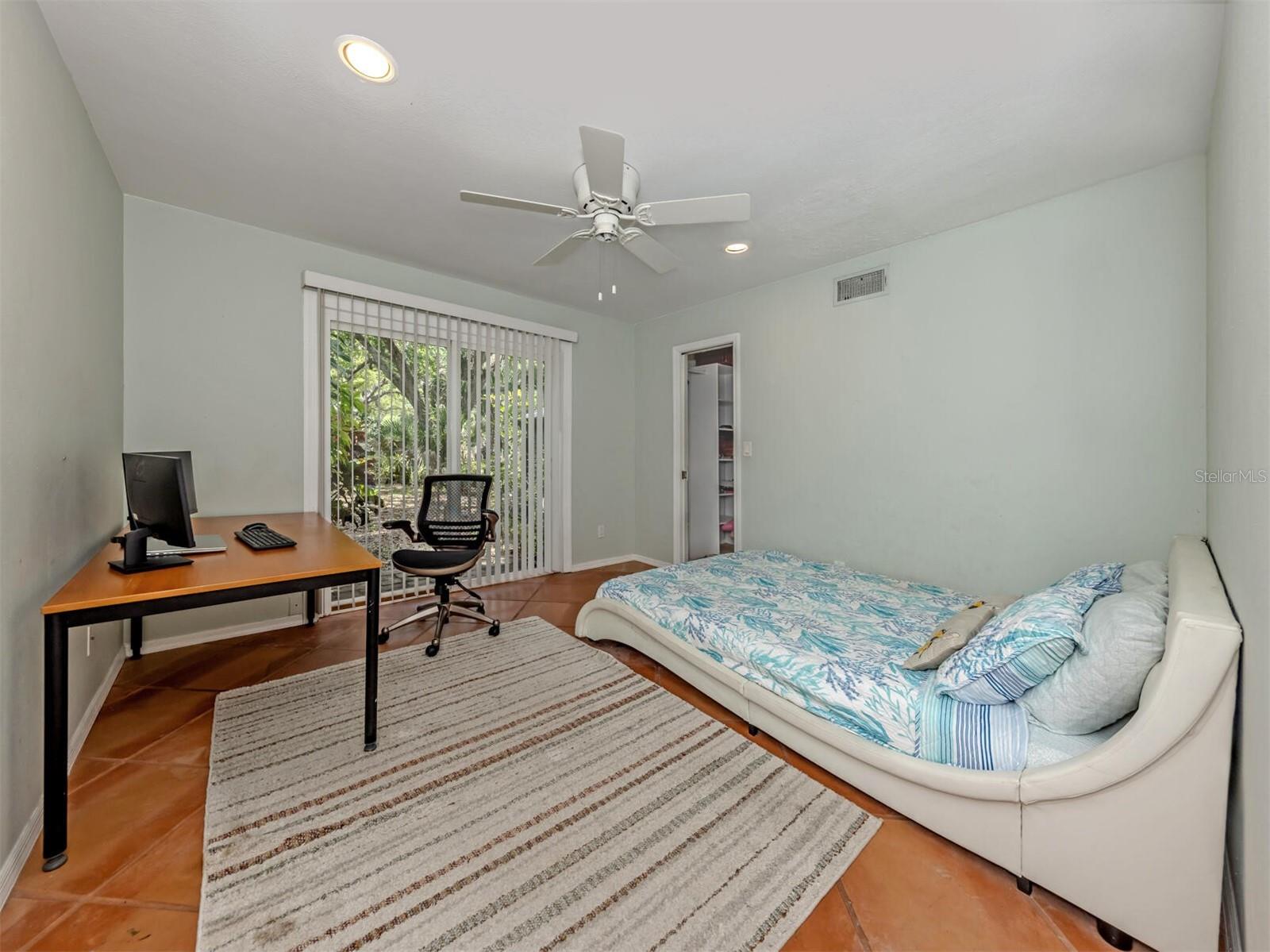 Image 14 of 31 For 2602 Firetree Lane