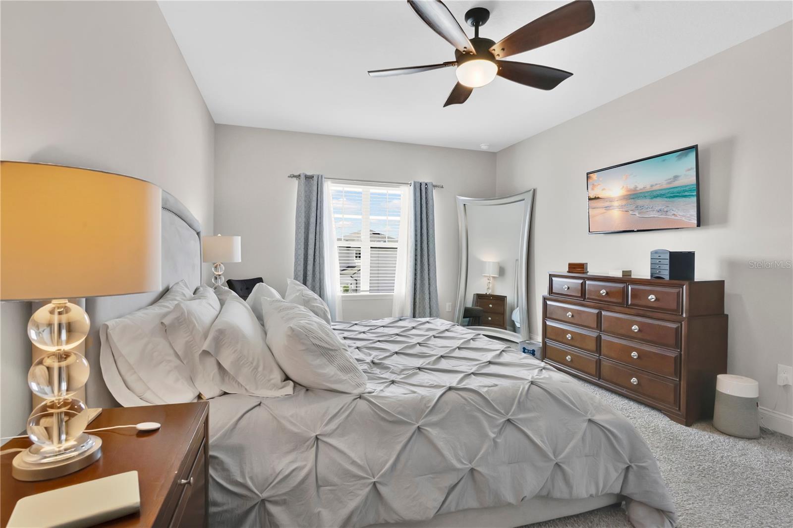 Image 17 of 46 For 17186 Hickory Wind Drive