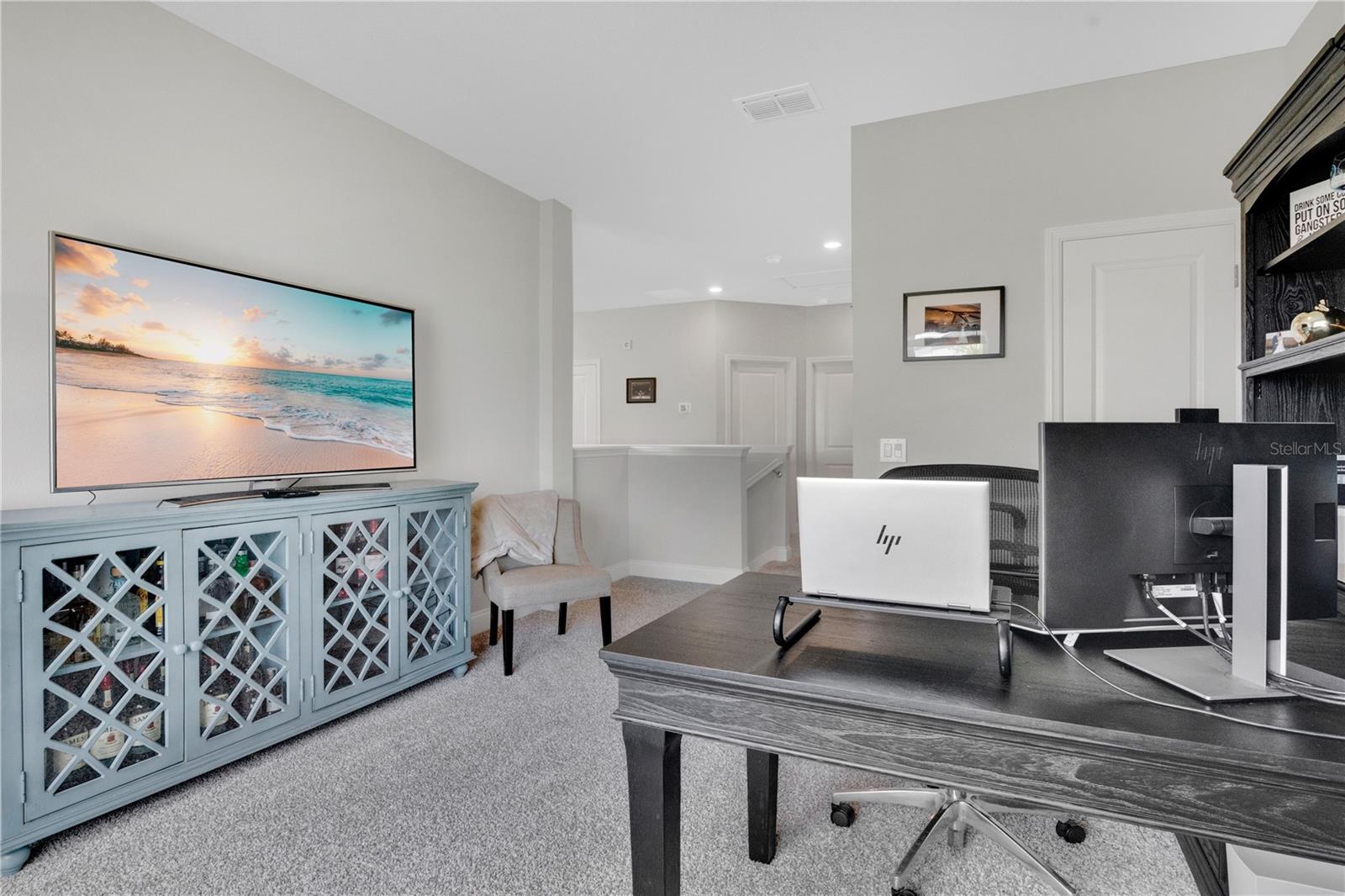 Image 27 of 46 For 17186 Hickory Wind Drive