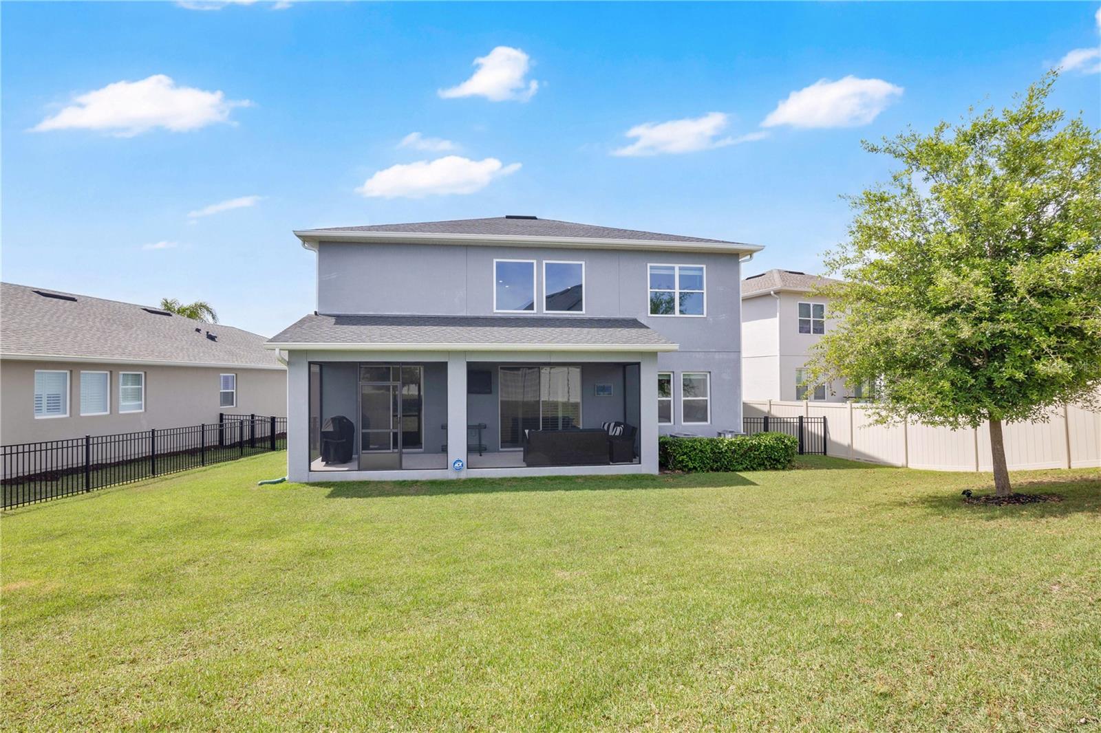 Image 34 of 46 For 17186 Hickory Wind Drive