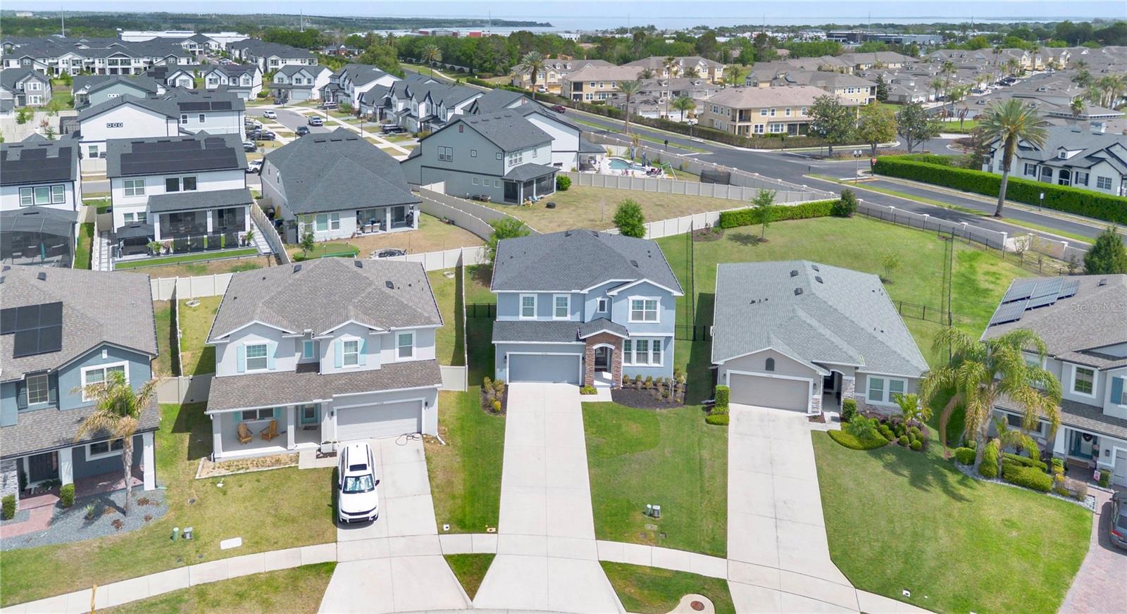 Image 36 of 46 For 17186 Hickory Wind Drive