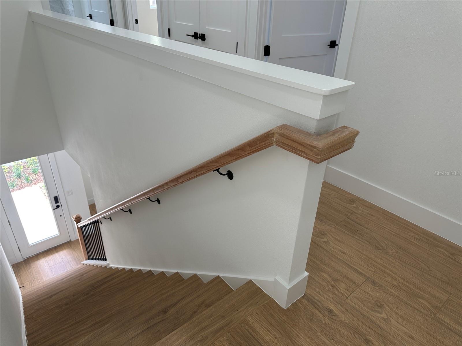 Image 7 of 16 For 1317 Harding Street