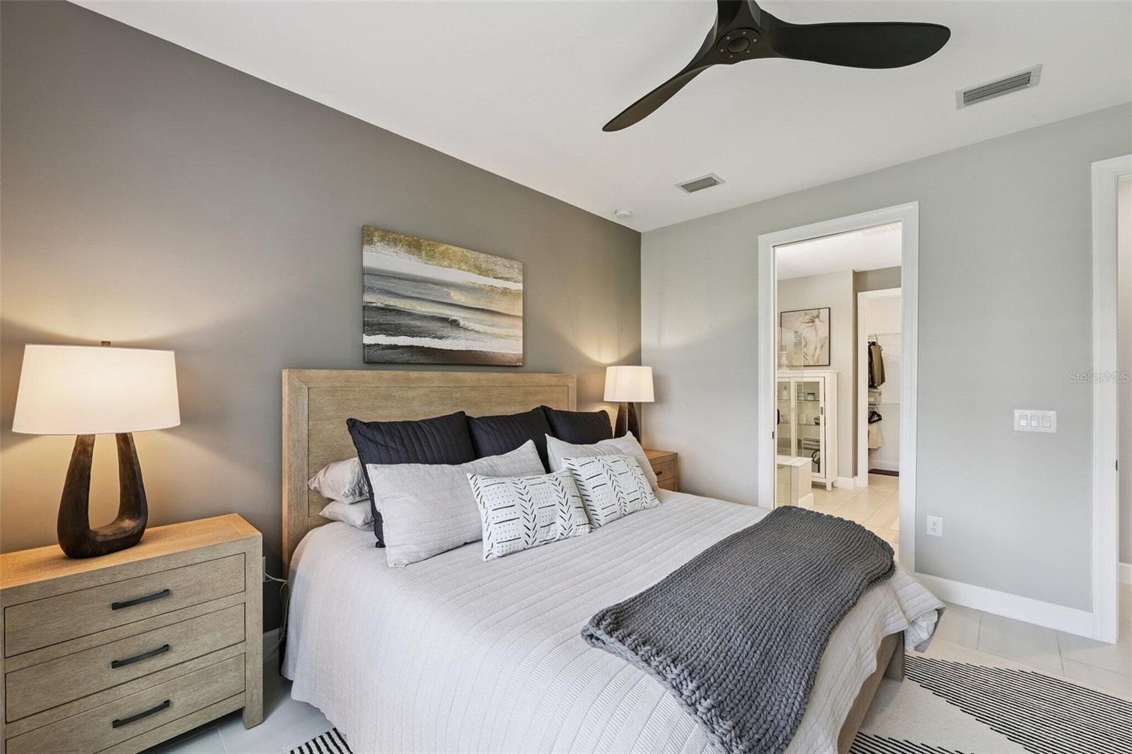 Listing photo id 19 for 10004 Coral Shore Drive