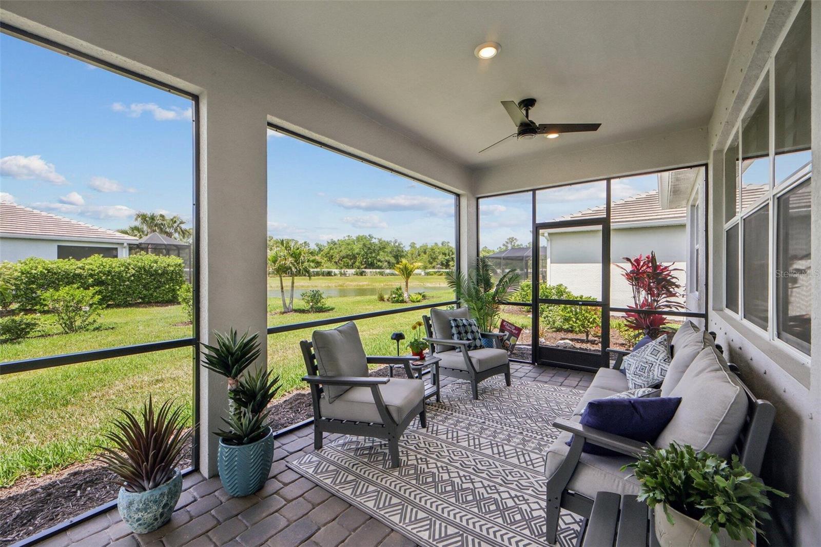 Listing photo id 22 for 10004 Coral Shore Drive