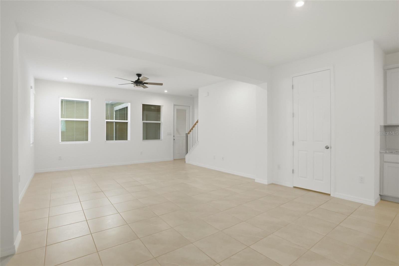 Image 13 of 35 For 16396 Prairie School Drive